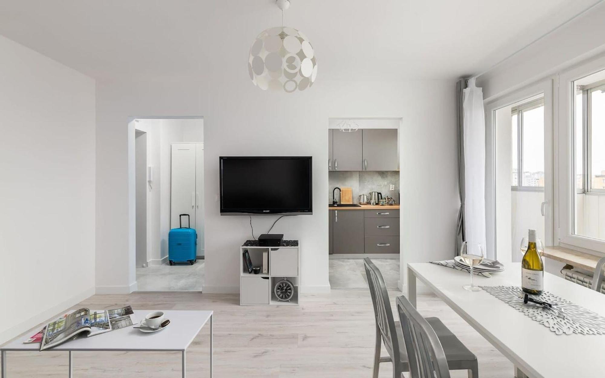Smocza 26 By Noclegi Renters Варшава Екстериор снимка